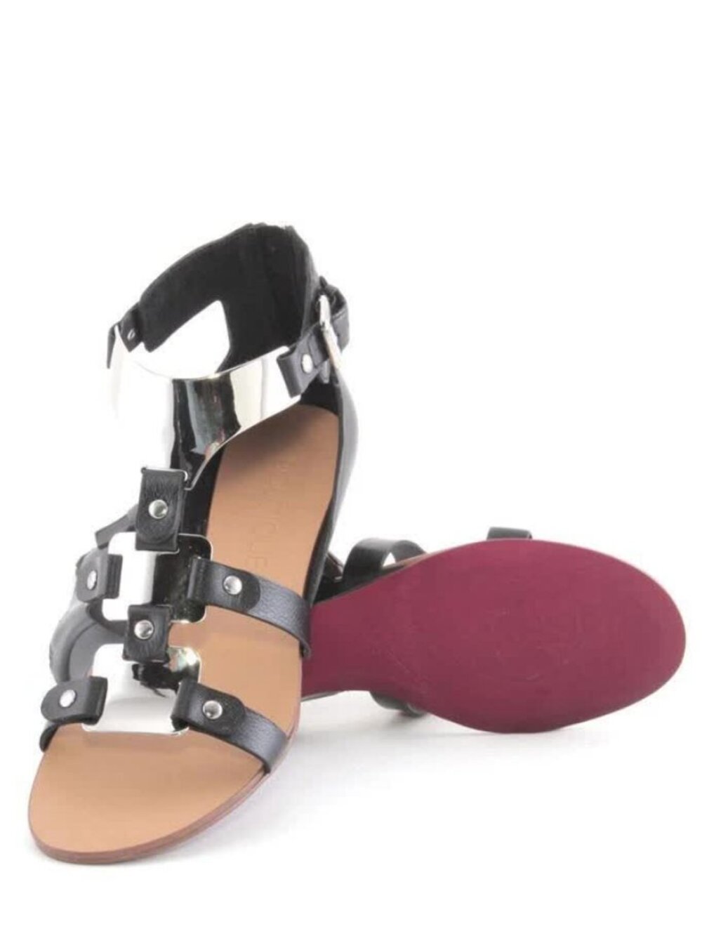 Boutique 9 Porsha Sandal Black Metal Sandal Silver Gladiator Flat T-Strap Leathe